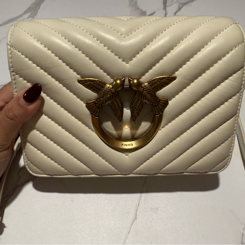 PINKO Love bag cream leather, chevron stitching, gold chain hardware bridal